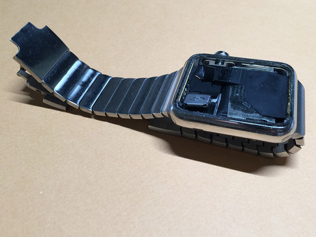 壊れたAppleWatch